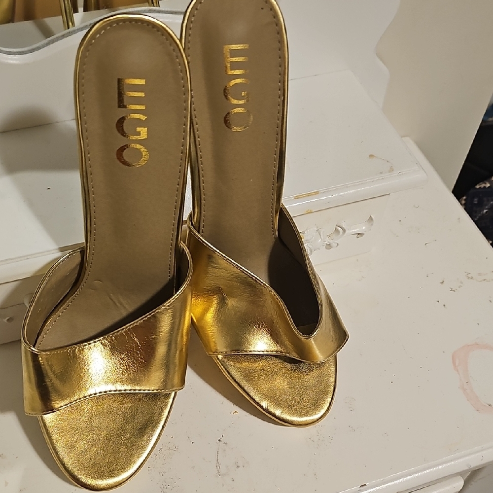 EGO Metallic Gold Open-Toe Mule Slides